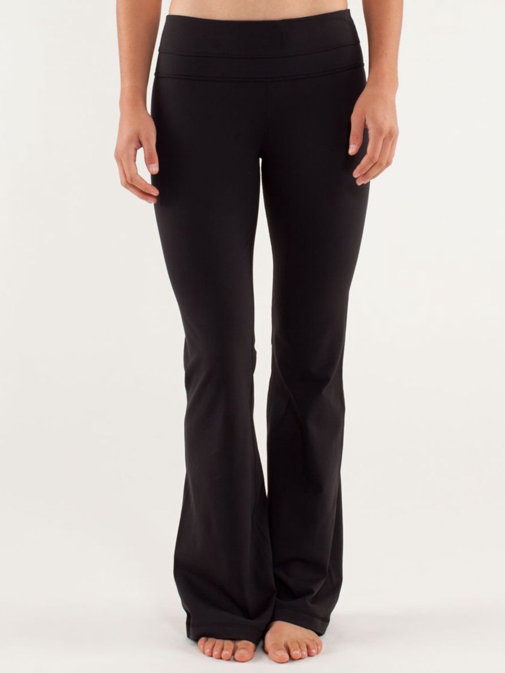 Lululemon Groove Yoga Pant Brushed Slim in Black